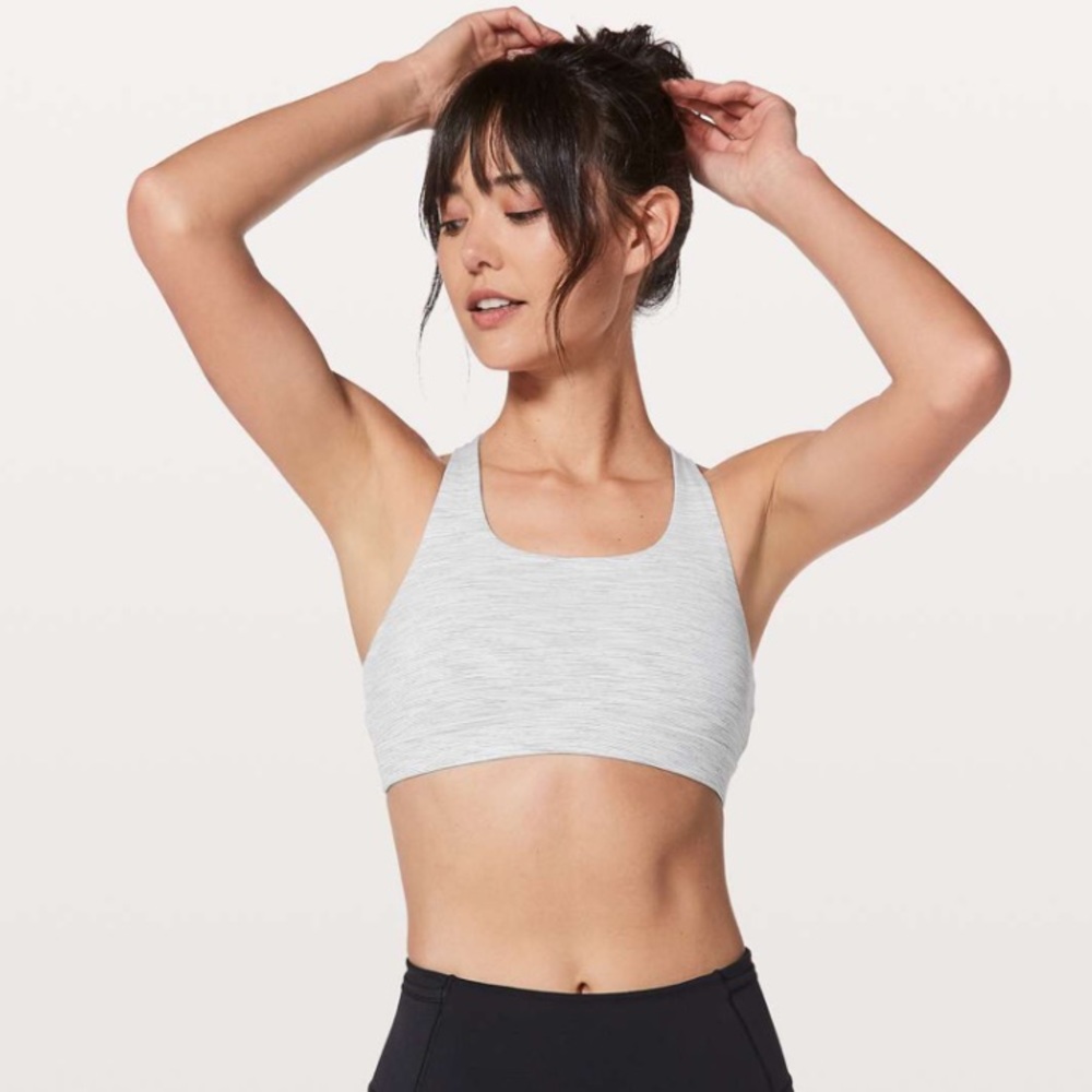 Lululemon Time to Sweat Sports Bra in Size 6/S